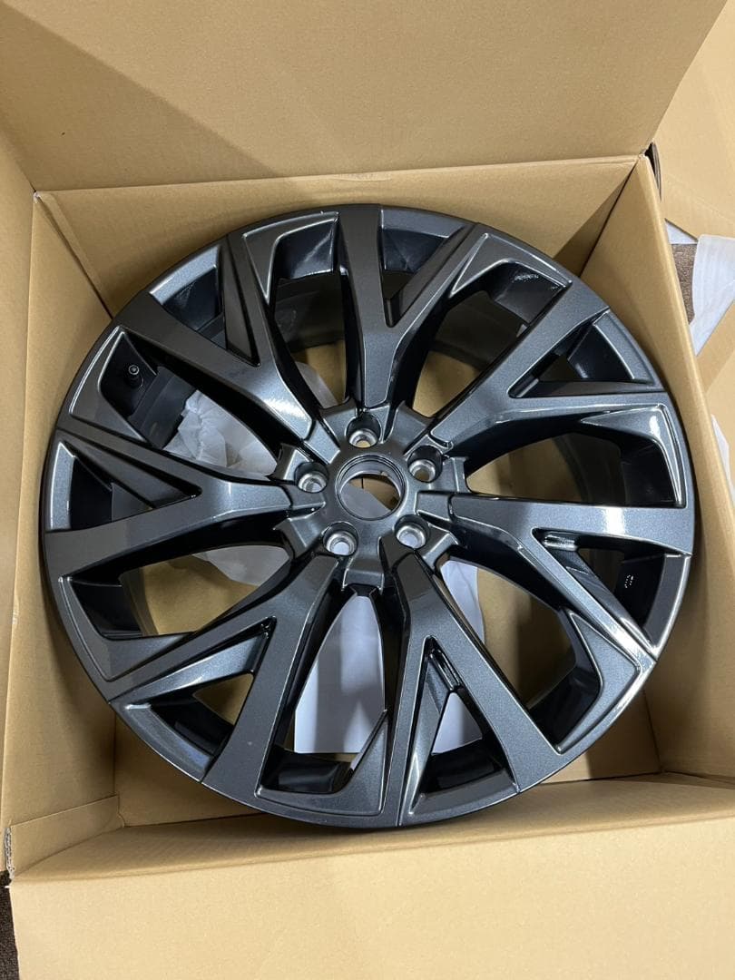 トヨタ　新型クラウン　エステートZ(HEV)21インチ 純正ホイール