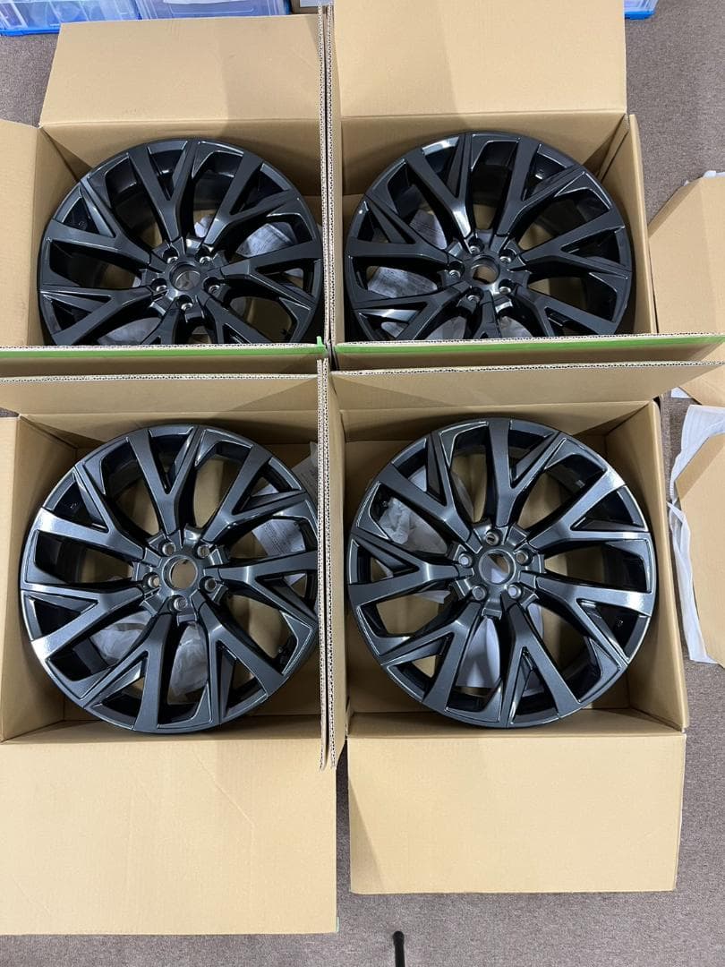 トヨタ　新型クラウン　エステートZ(HEV)21インチ 純正ホイール