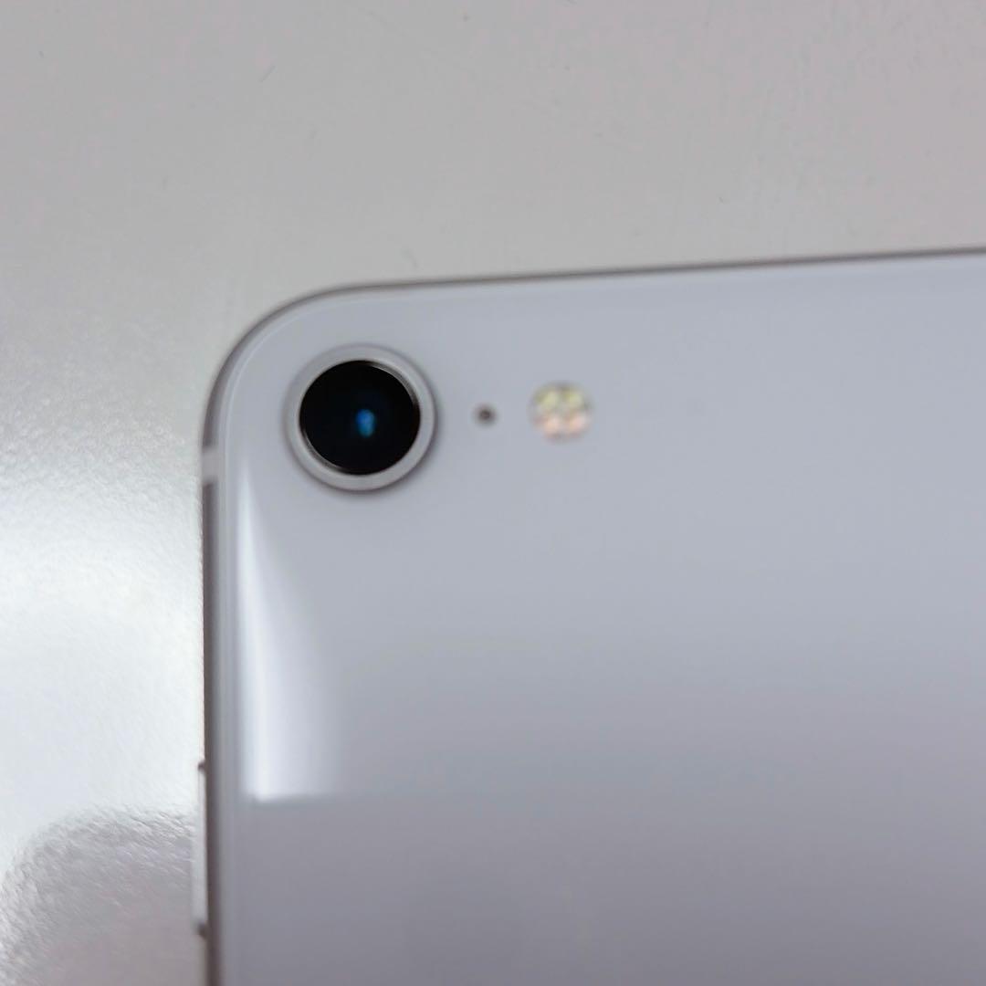 Apple iPhone SE 第2世代 128GB ホワイト　SIMフリー