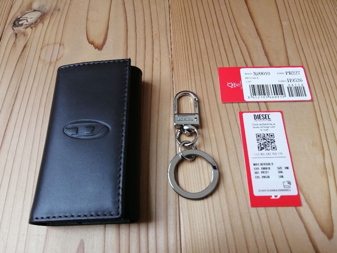 DIESEL　キーケース　X09010　ダークブラウン / グレー