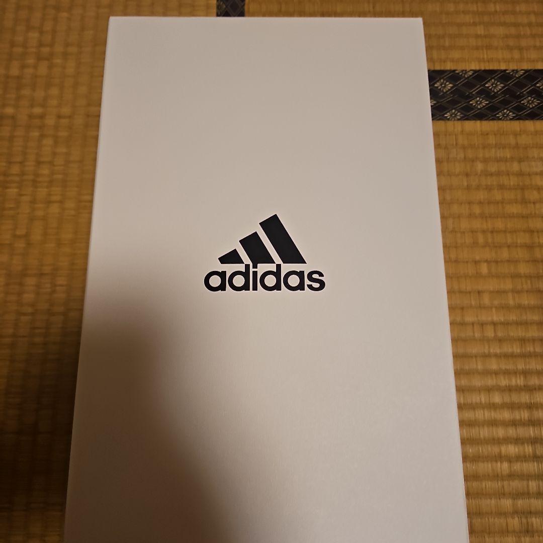 最終adidasプレデターアクセレレイターFG 入手困難　激レア廃盤品