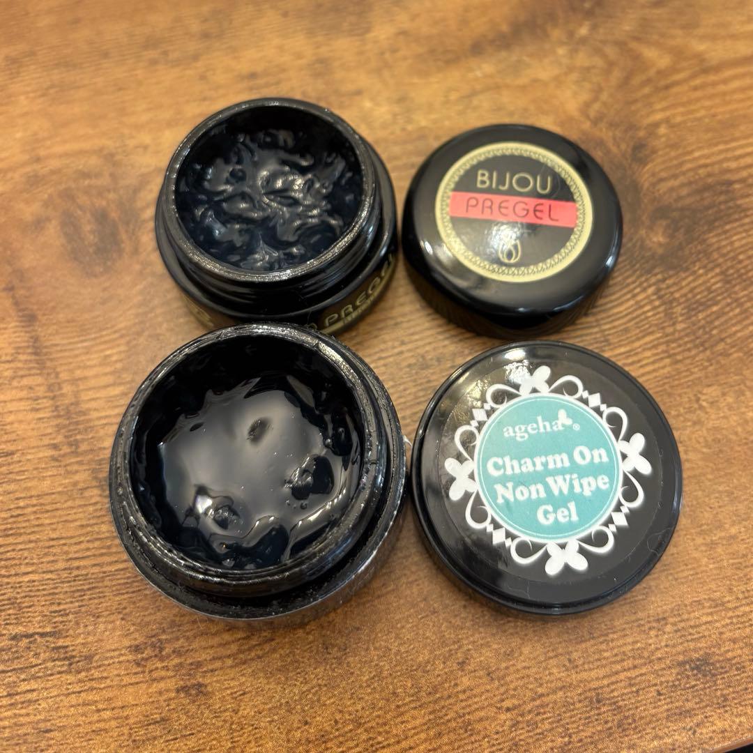 最終値下げ！ボールマグ付き❣️プロ用多数　カラージェル　53色＋α