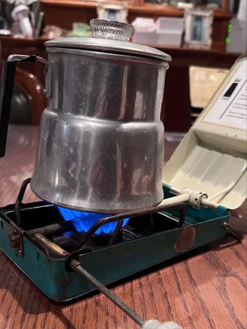 1970年代の西ドイツ製、タームスポーツ。携帯用サイレント、アルコールバーナー。