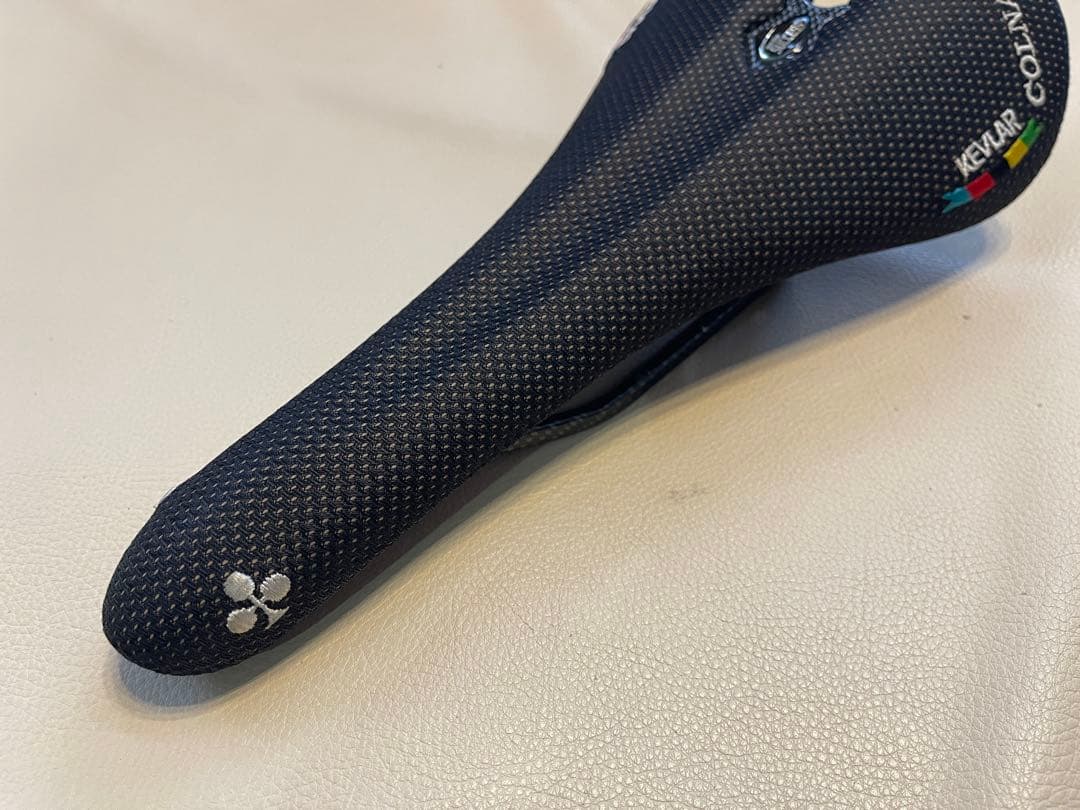 【美品】SELLE SUCCESS COLNAGO KEVLAR 2105