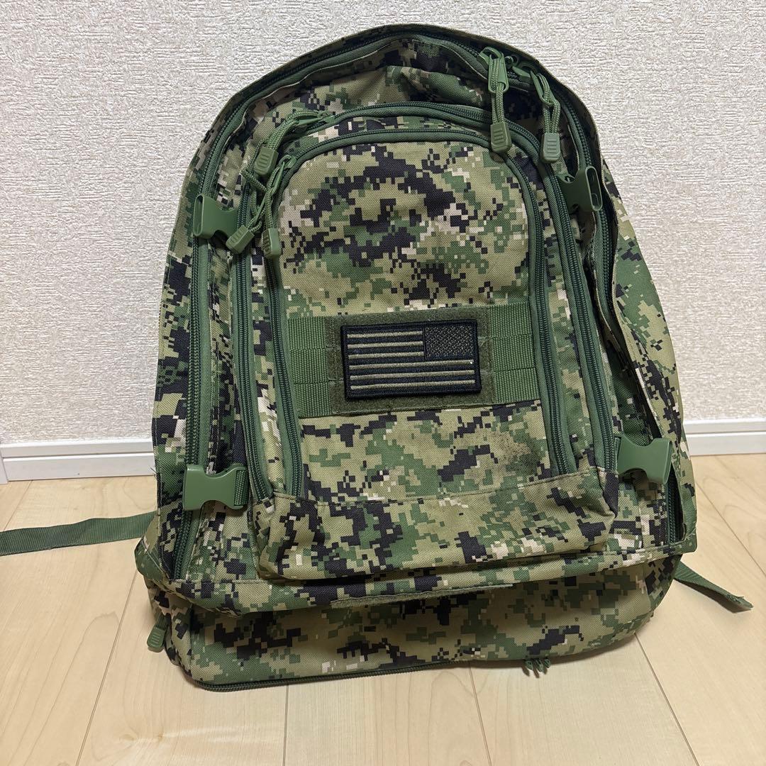 M*a様 米軍放出品　迷彩バックパック 大容量