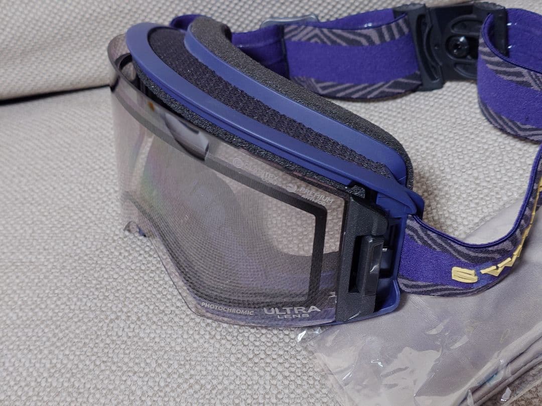スワンズ SWANS スノーゴーグル OUTBACK 調光ULTRAモデル