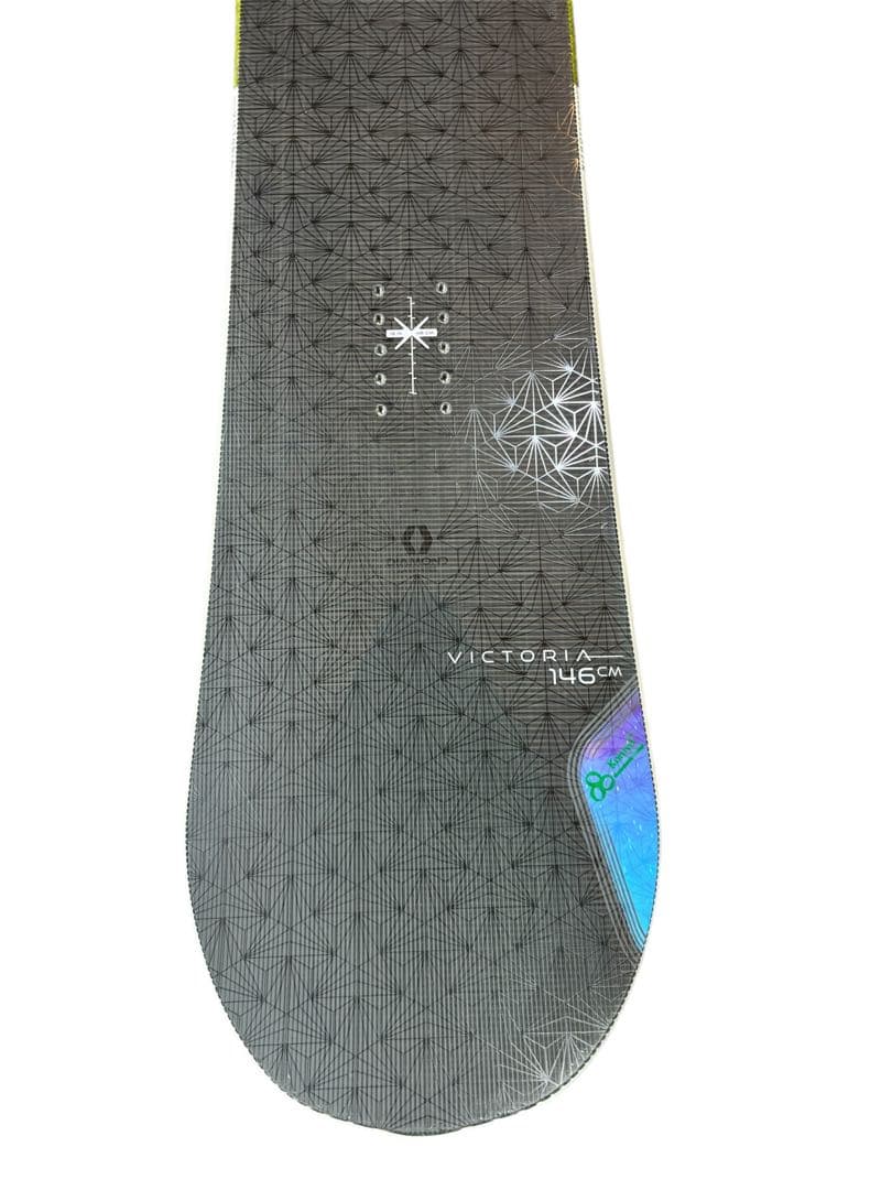 NITRO VICTORIA 146cm ナイトロ レディースボード