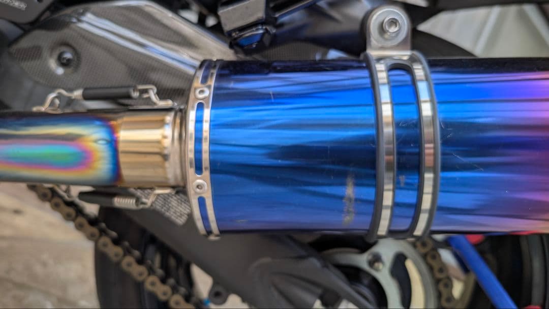 ◆中古　ワイバンオーバルチタンツイン　スリップオン　ZZR1400　08〜11年