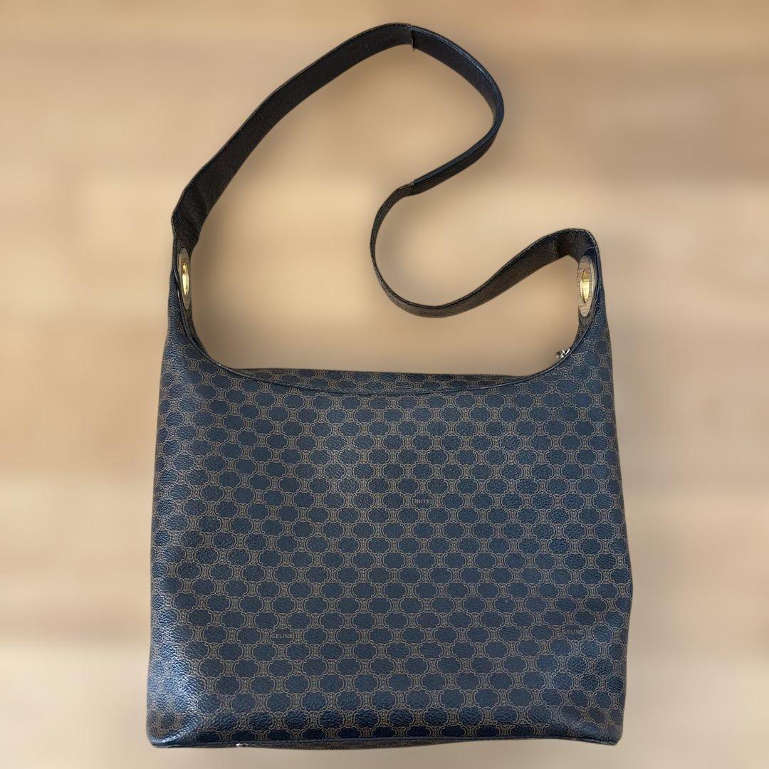 CELINE ダークブラウン ショルダーバッグ