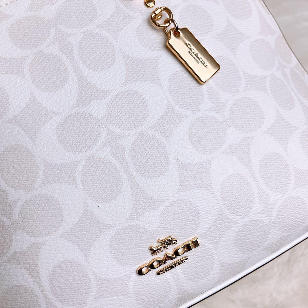 美品☆COACHコーチ 2wayショルダーバッグ ホワイト レザーゴールド金具.