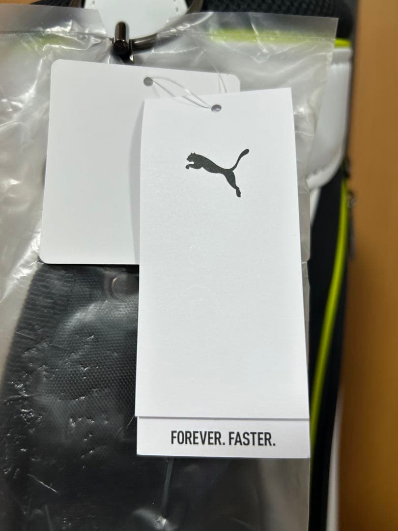 新品未使用！PUMA ゴルフキャディバッグ　タグ付き！
