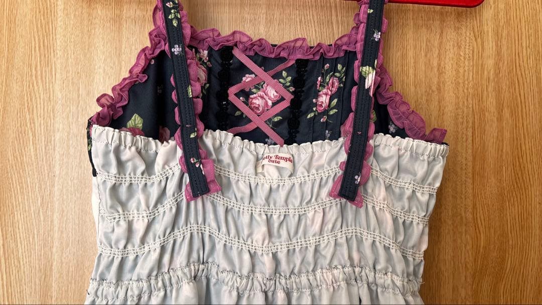 エミキュ フリルROSEキャミソールドレス 黒/Mサイズ 実物画像有り