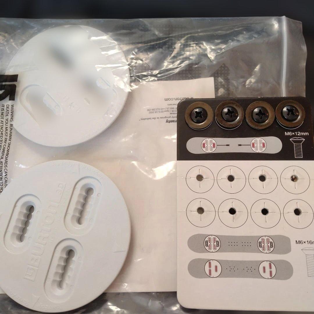 スノボ　スノーボード　白　BURTON　板　雪　レジャー　メンズ　訳あり