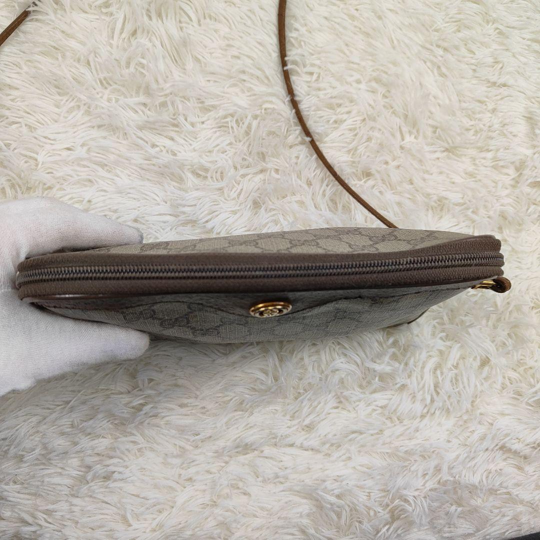 GUCCI　ショルダーバッグ　GGスプリーム　インターロッキング　2way