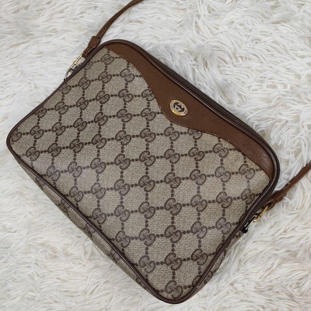 GUCCI　ショルダーバッグ　GGスプリーム　インターロッキング　2way