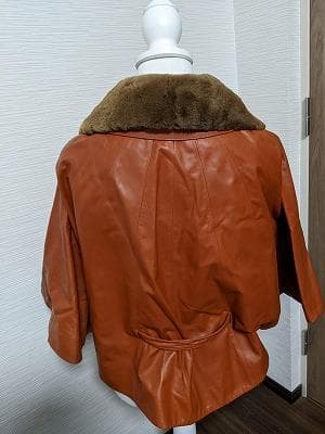 235　新品未使用タグ付保管品　ミンク　ラムレザー　ポンチョコート　ベルト