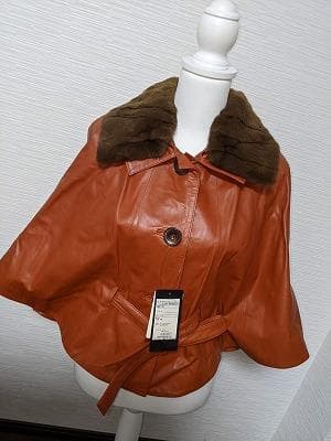 235　新品未使用タグ付保管品　ミンク　ラムレザー　ポンチョコート　ベルト