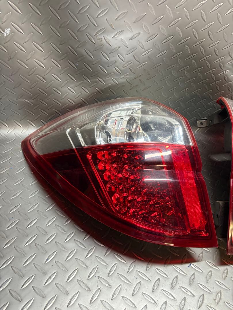 レガシィ BP5 HANABI ハナビ LEDテールレンズ テーランプ 左右