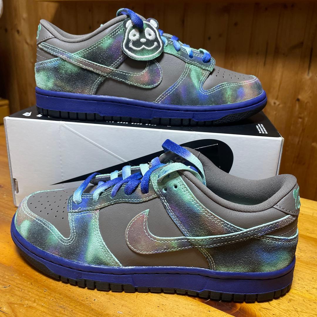 Nike Dunk Low SE (GS) “Panda“ レディース25cm
