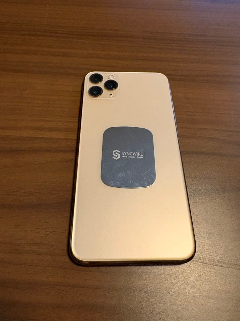 【イブ】iPhone11promax ゴールド　64gb