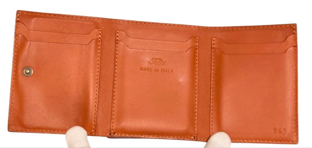 美品☆Felisi 三つ折り財布 レザー クロコ型押し ロゴ刻印 969