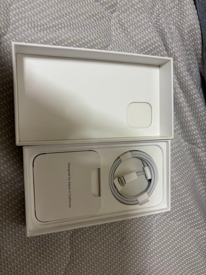 iPhone12 64GB ホワイト SIMフリー