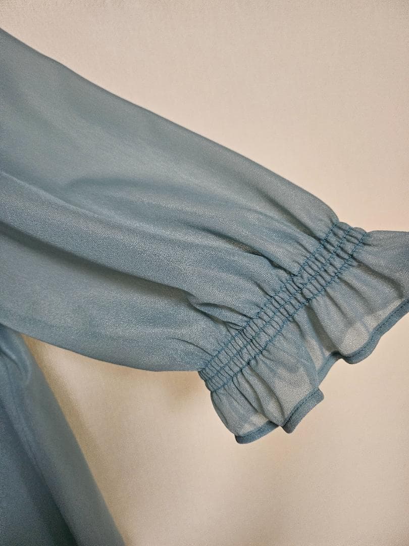 定価￥23,100円・ローズティアラ春物新作（脇下身幅64cm）ブルーグリーン