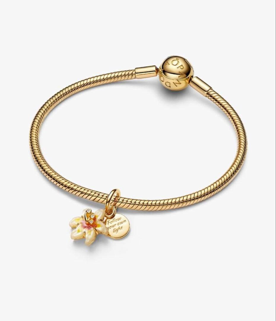 Pandora ラプンツェル花のチャーム 金メッキ 約2.5cm