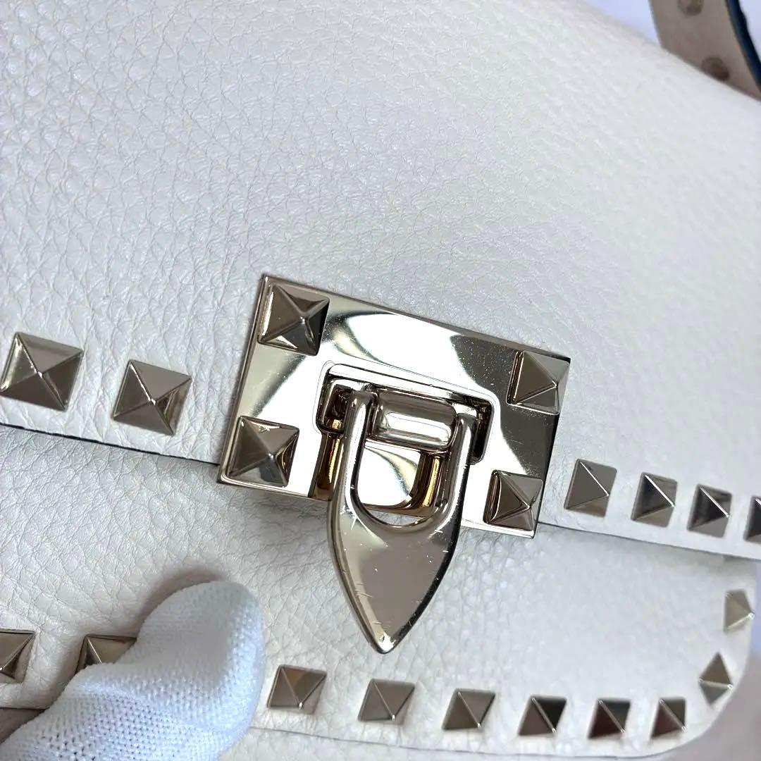 【正規品】【美品】【最終値下げ】 ヴァレンティノ　ロックスタッズ　バッグ