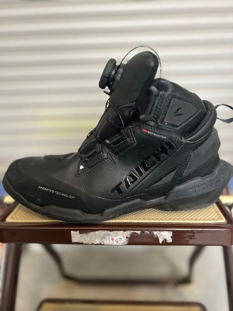 RSタイチ　シューズ