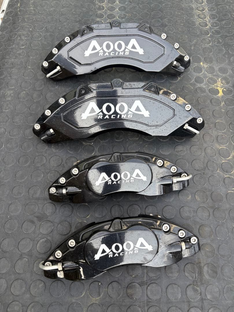 210クラウンキャリパーカバー