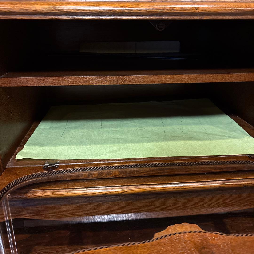 アンティーク木製テレビボード ブラウン ガラス扉付き