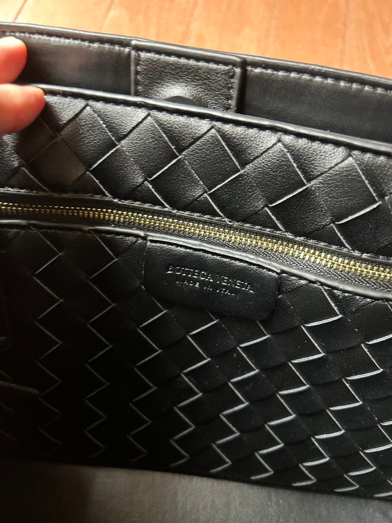 ボッテガヴェネタ　黒　ショルダーバッグ　ノベルティ