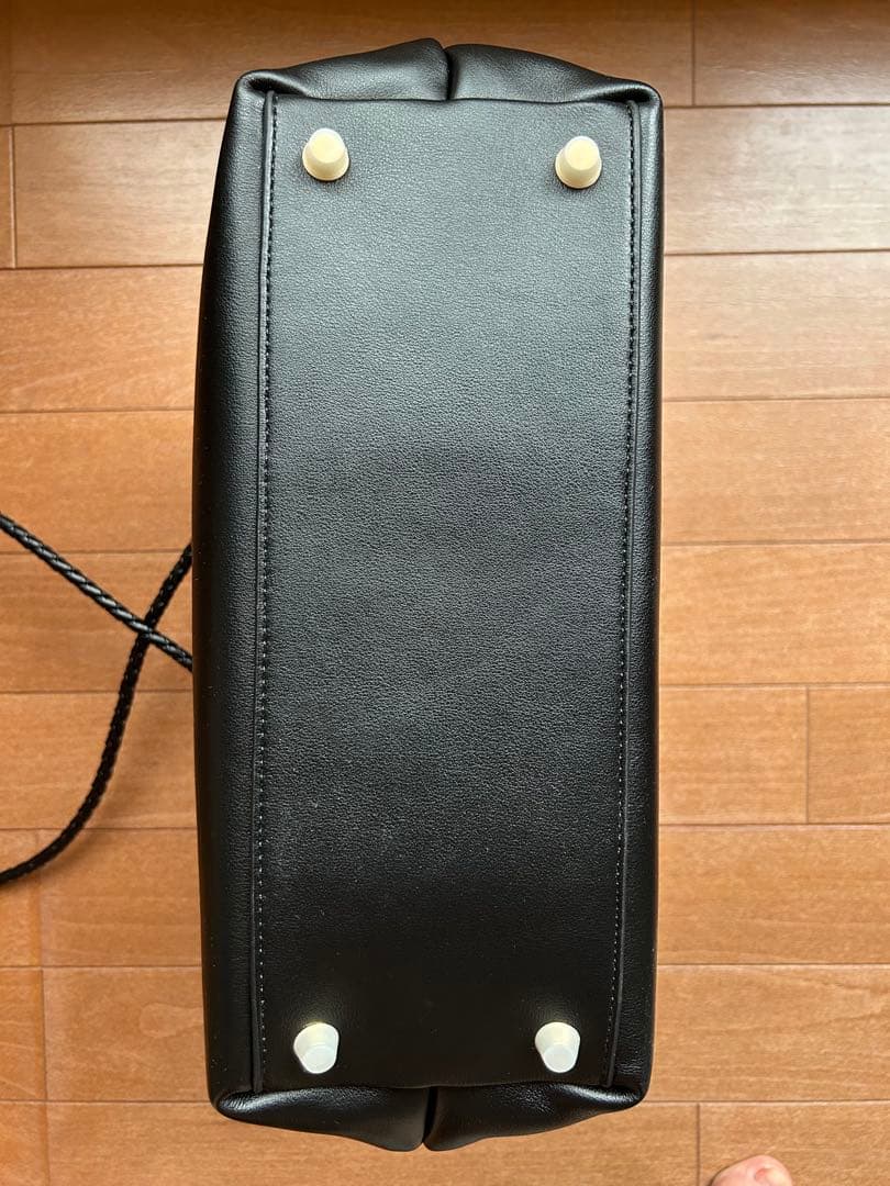 ボッテガヴェネタ　黒　ショルダーバッグ　ノベルティ