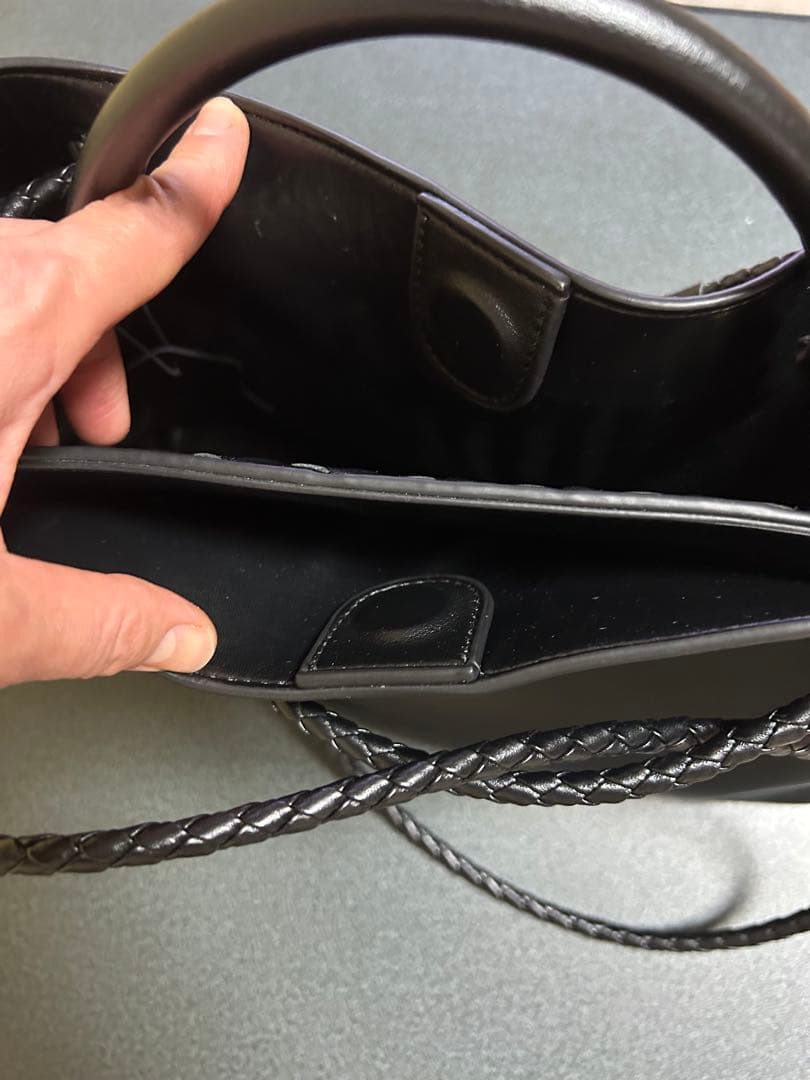 ボッテガヴェネタ　黒　ショルダーバッグ　ノベルティ