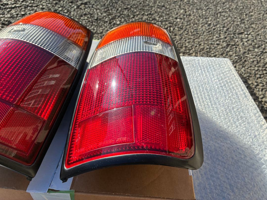 ランクル80 テールランプ テールライト 左右セット トヨタ純正