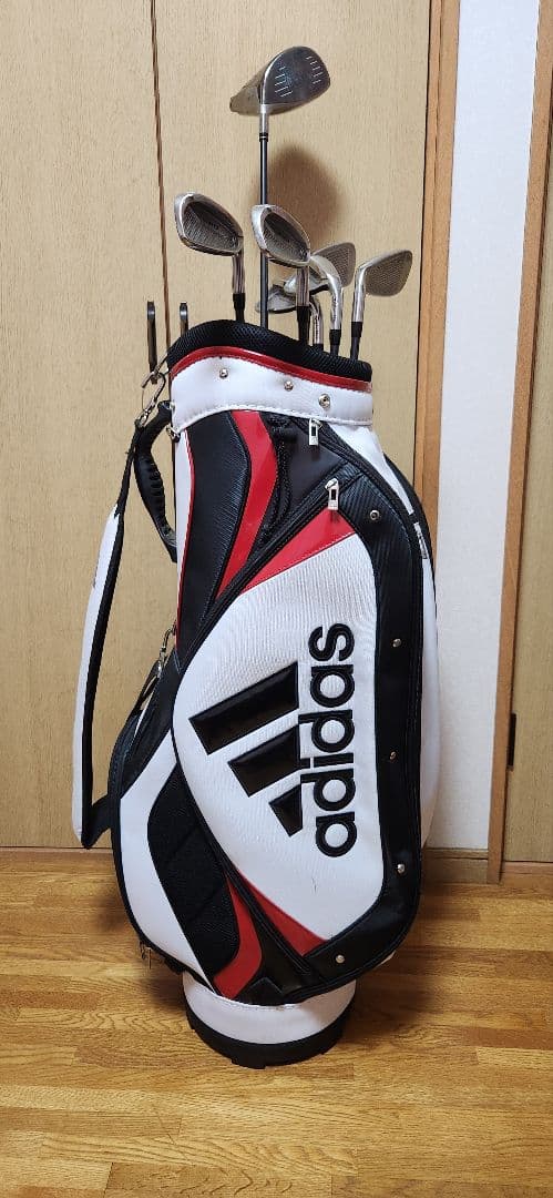 adidas テーラーメイド　ゴルフキャディバッグ クラブセット