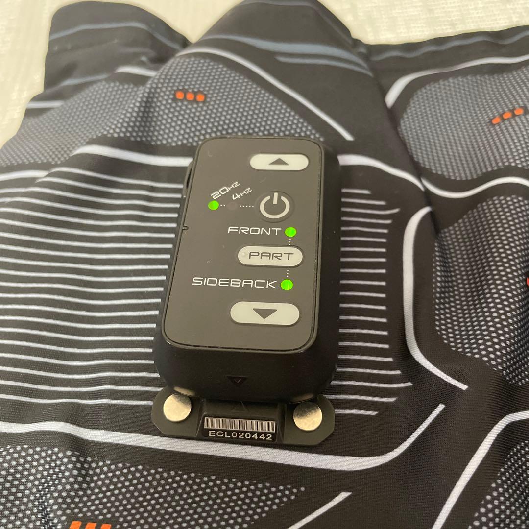 SIXPAD パワースーツライトコアベルト　Lサイズコントローラー付