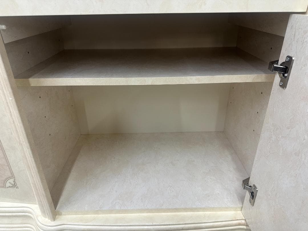 サルタレッリ　アマルフィ　キャビネット　ローボード　ロココ調　アイボリー