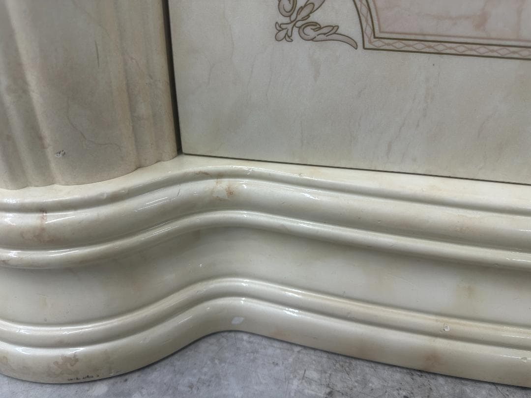 サルタレッリ　アマルフィ　キャビネット　ローボード　ロココ調　アイボリー