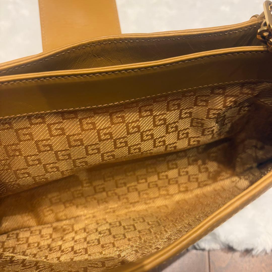 【希少✨】グッチ タイガーヘッド チェーン ショルダーバッグ