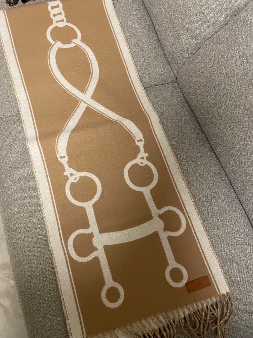 HERMES マフラー　クリスマスギフト