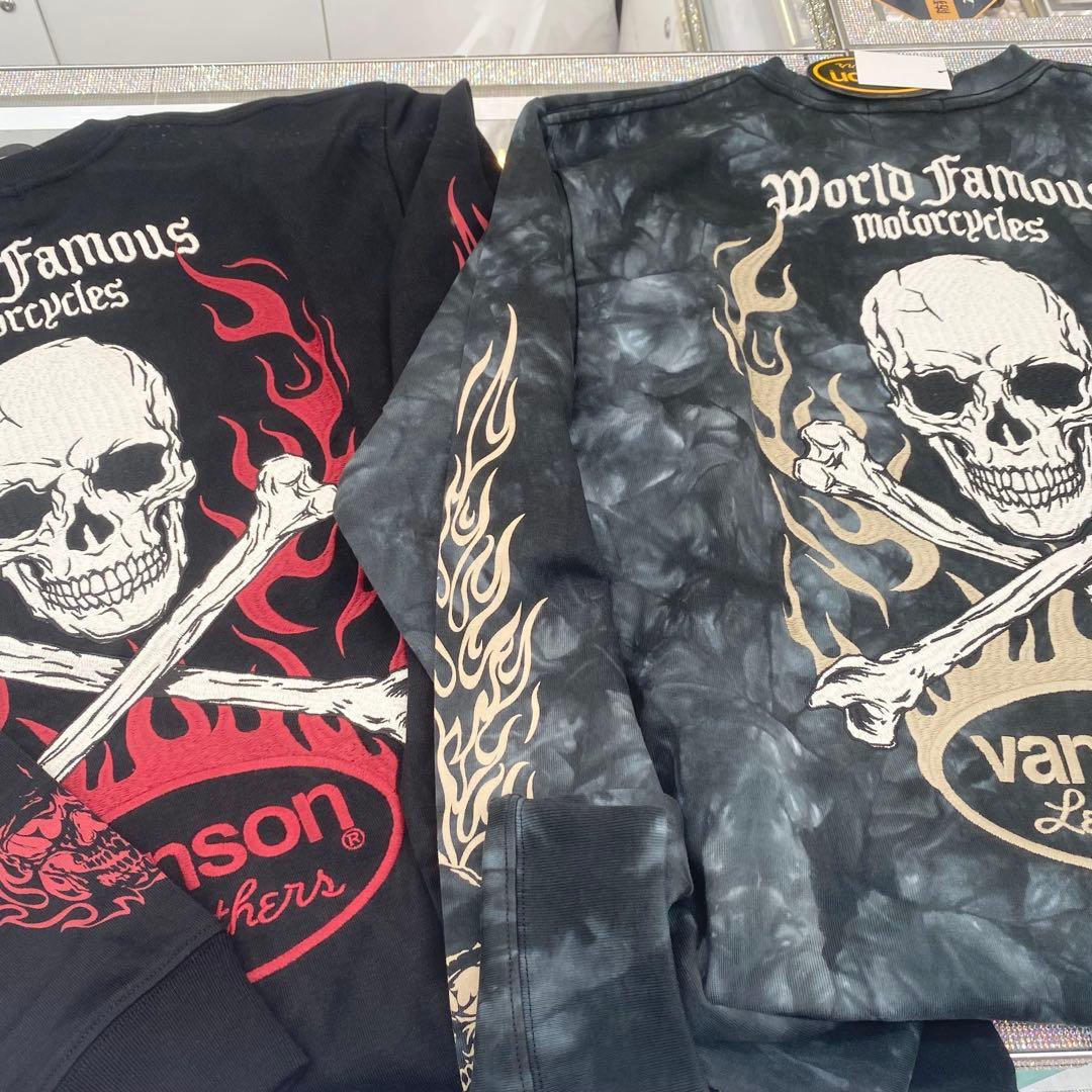 （43）vanson スカルプリント ロングTシャツ　ブラック