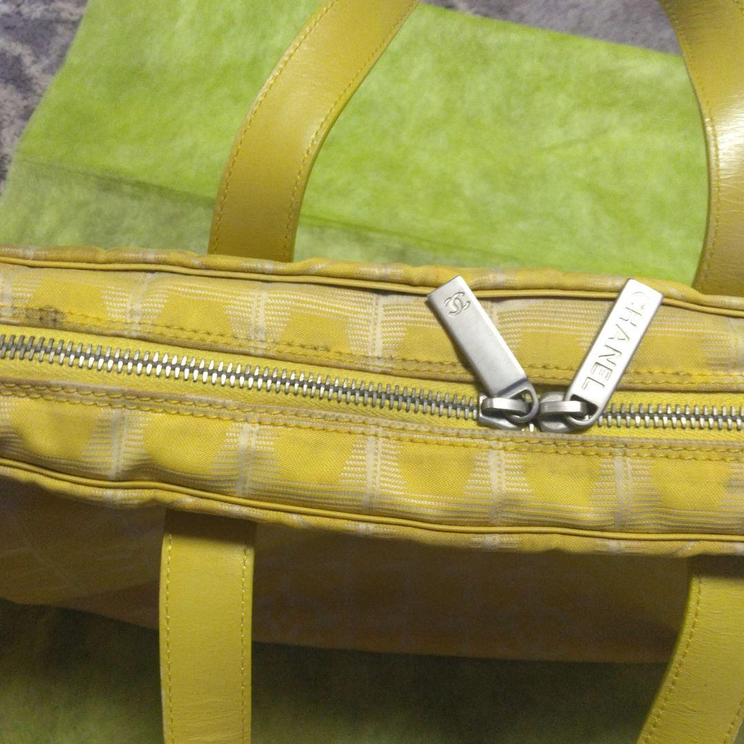 CHANELニュートラベルライン　ビジネスバッグ・ハンドバッグ《レア色イエロー》