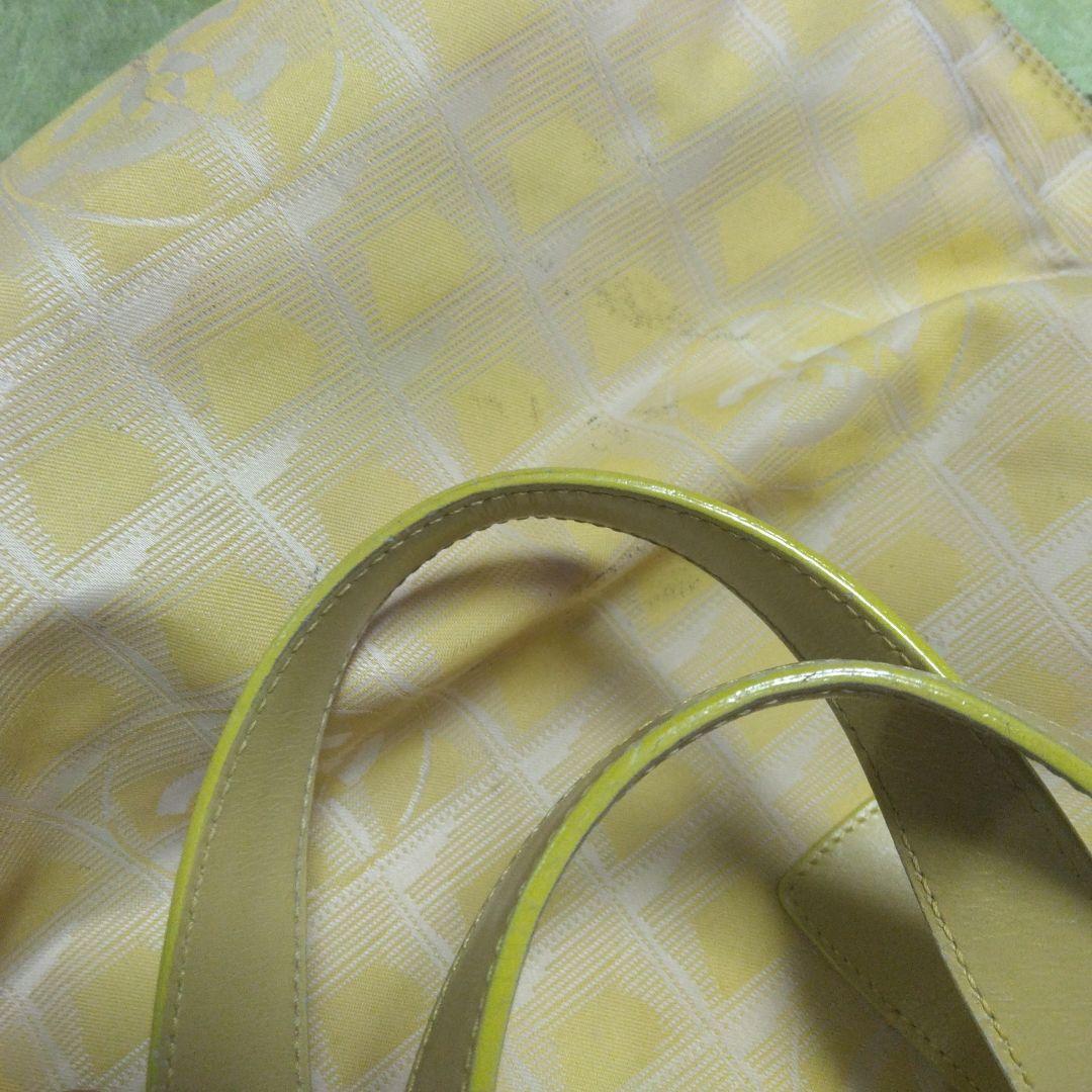 CHANELニュートラベルライン　ビジネスバッグ・ハンドバッグ《レア色イエロー》