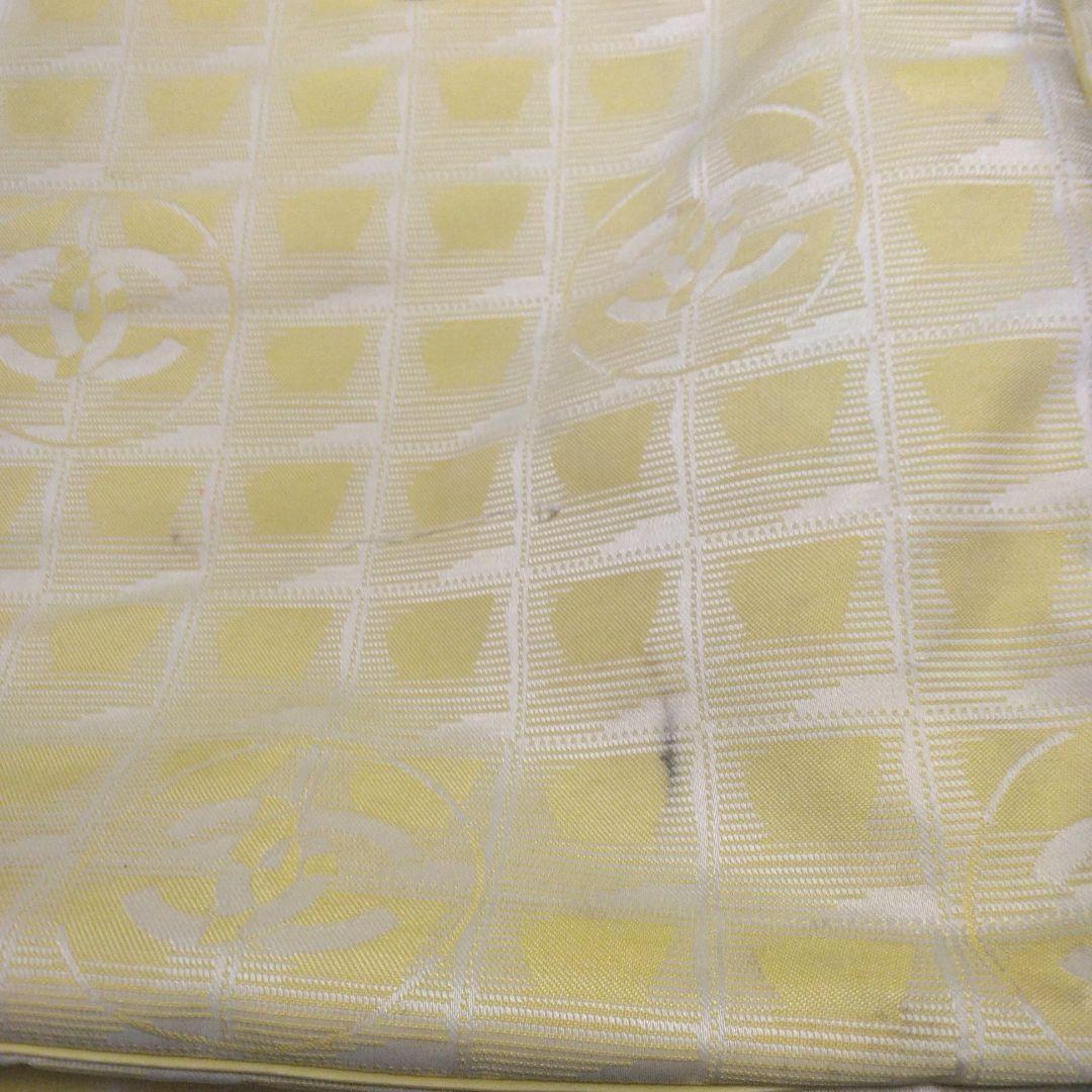 CHANELニュートラベルライン　ビジネスバッグ・ハンドバッグ《レア色イエロー》