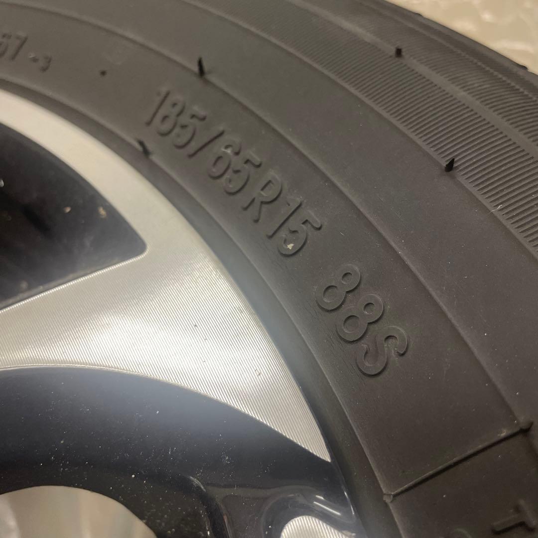 TOYOTAアクアモデリスタ15インチホイール