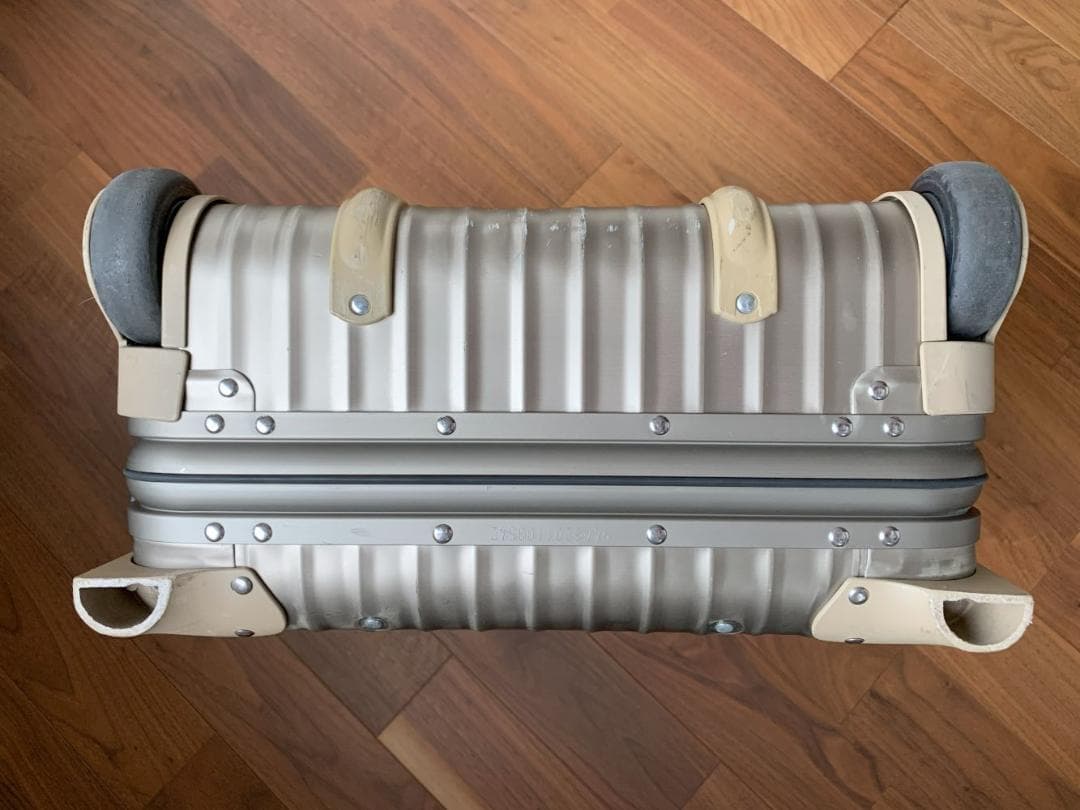 【豆太郎さま専用】RIMOWA TOPAS チタニウム 2輪キャリーケース S