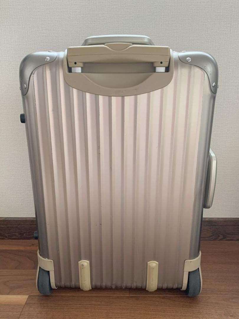 【豆太郎さま専用】RIMOWA TOPAS チタニウム 2輪キャリーケース S