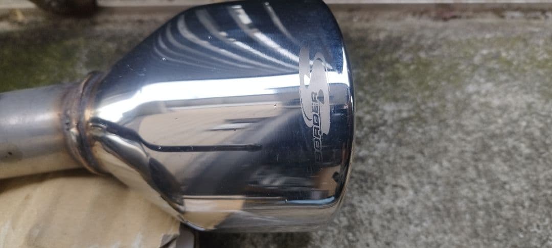 フィット　ハイブリッド　GP1　GE6　用社外マフラー